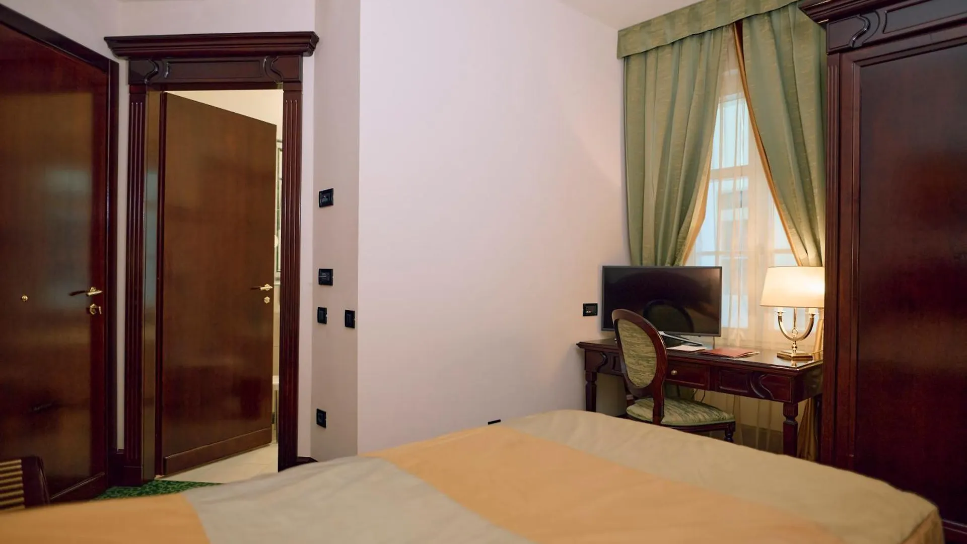 ****  Arbiana Heritage Hotel Rab Town Chorvatsko