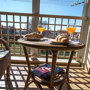 Noemi Apartment