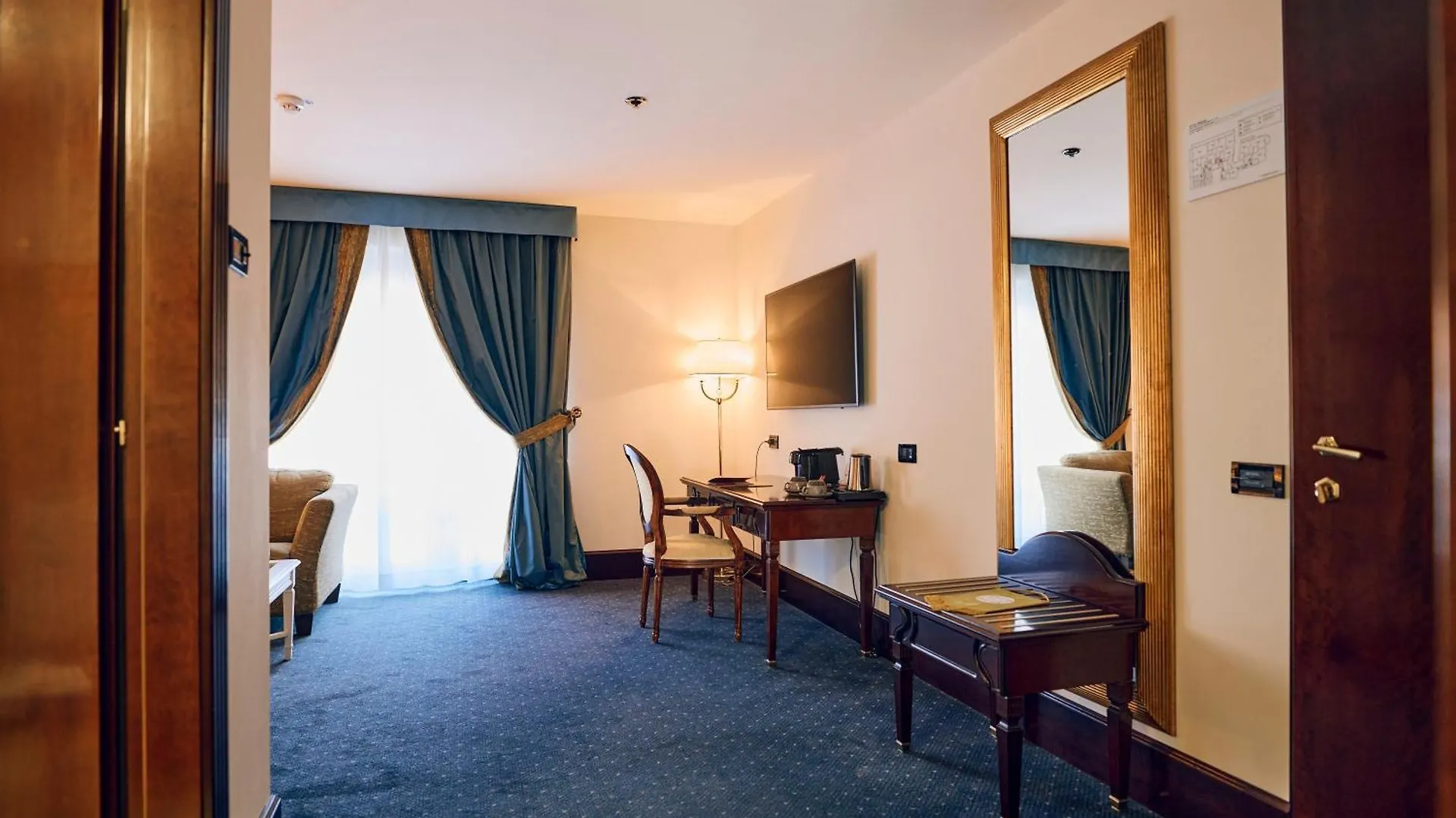Arbiana Heritage Hotel Rab Town 4*,
